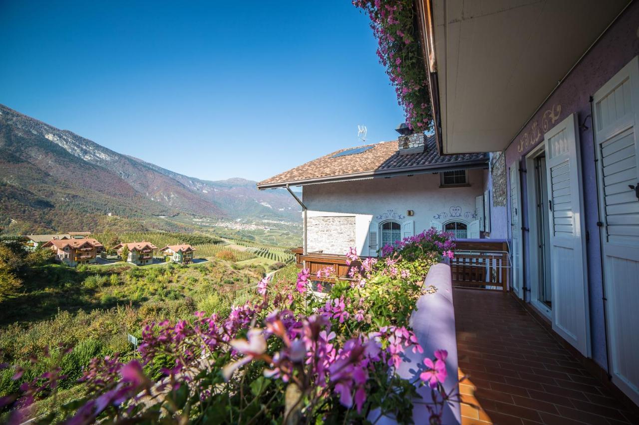 Appartamenti Decarli Spormaggiore Exterior foto
