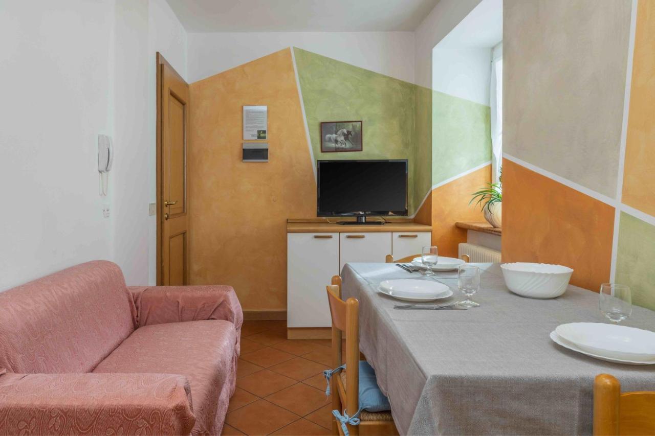 Appartamenti Decarli Spormaggiore Exterior foto